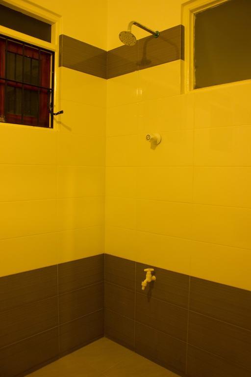 Hotel Senora Kataragama Quarto foto
